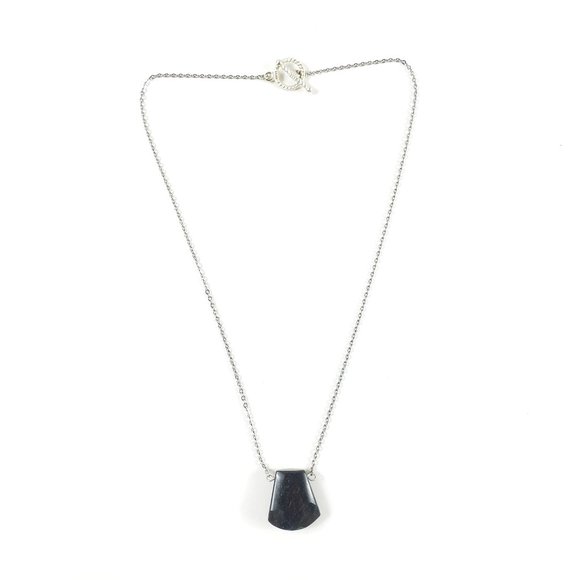 Black Onyx Facted Pendant 20" Necklace - Picture 4 of 5